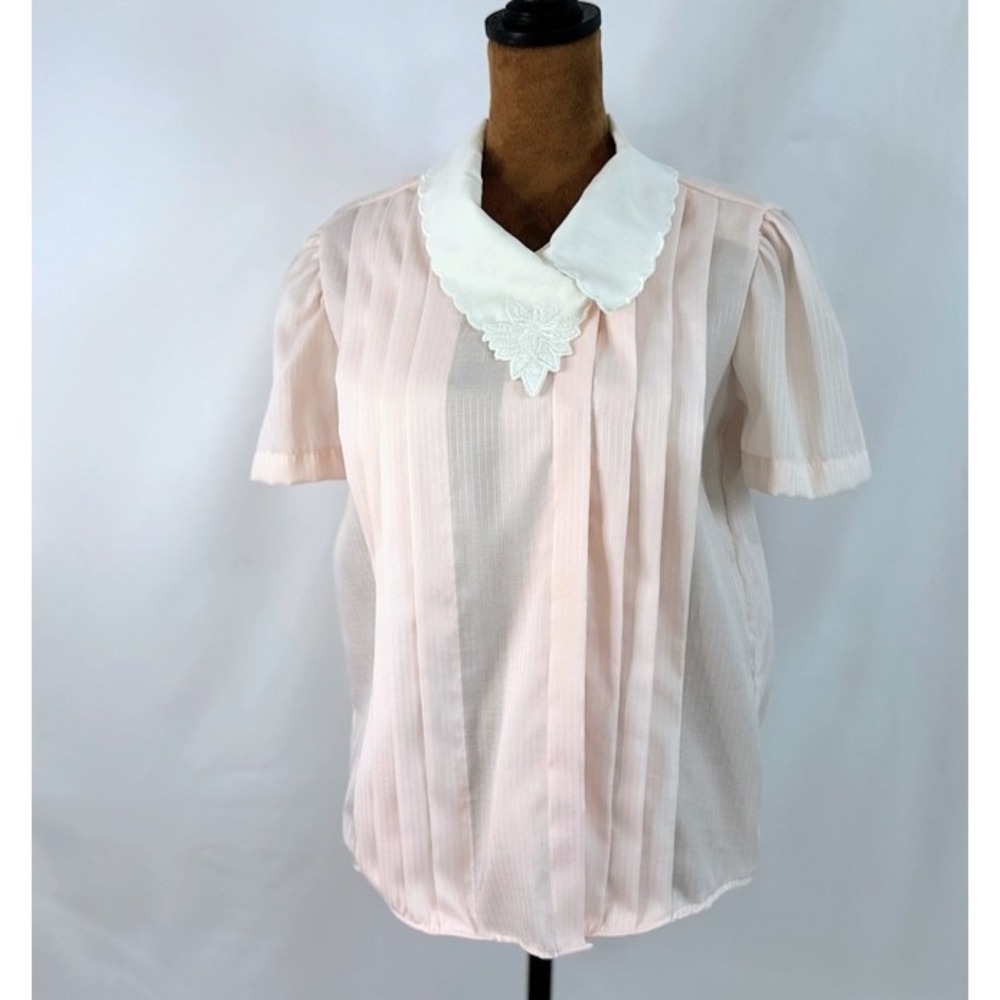 Vanity Fair Blouse Women 8P Pink Vintage Pleated Embroidered‎ Collar